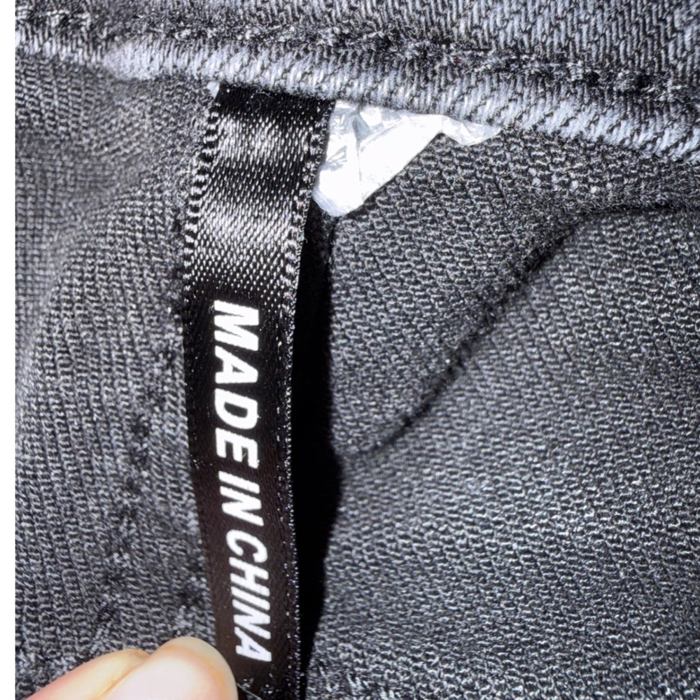 Risen Jeans 11/30 Dark‎ Wash Raw Hem High Rise Crop Straight leg Denim - Picture 6 of 7